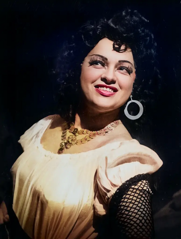 Carmen_László Éva