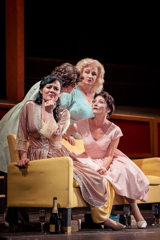 La rondine_bucharest